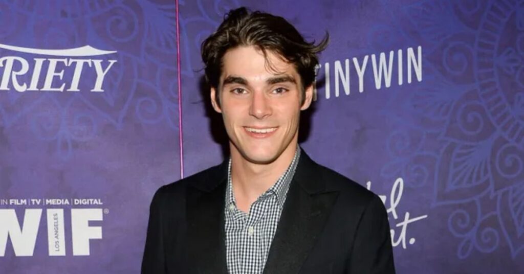 RJ Mitte's Fun Facts